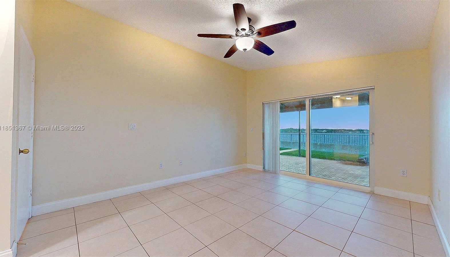 Small Image of 13524 SOUTH WEST 144TH TER, Miami Number 46