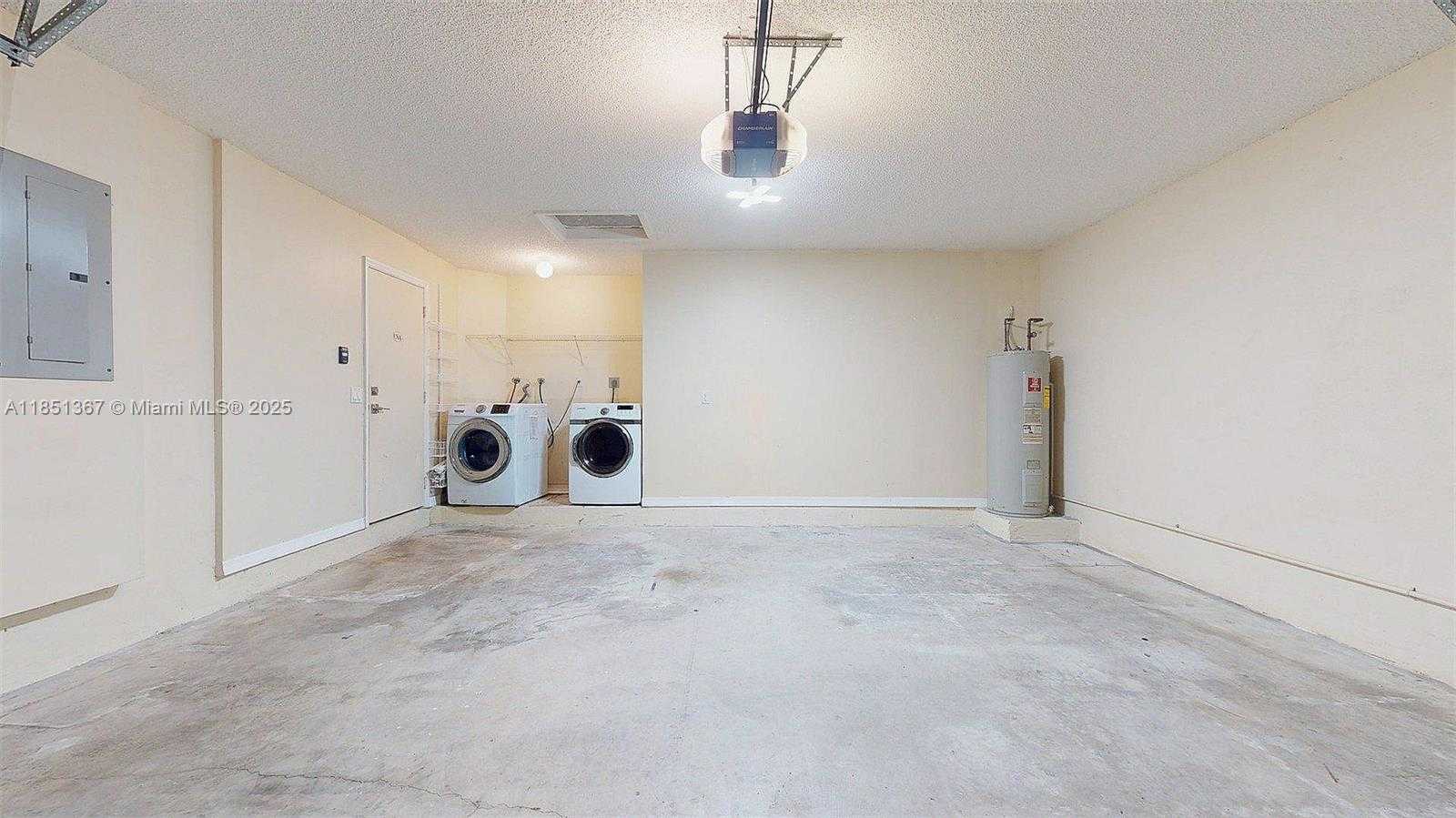 Small Image of 13524 SOUTH WEST 144TH TER, Miami Number 50