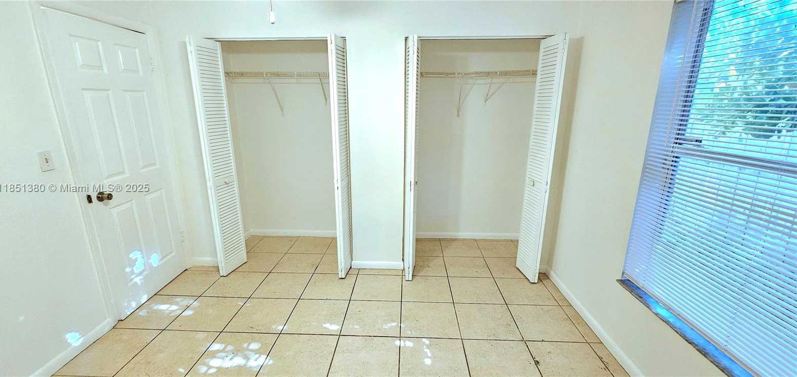 Small Image of 2311 COOLIDGE ST #B, Hollywood Number 17