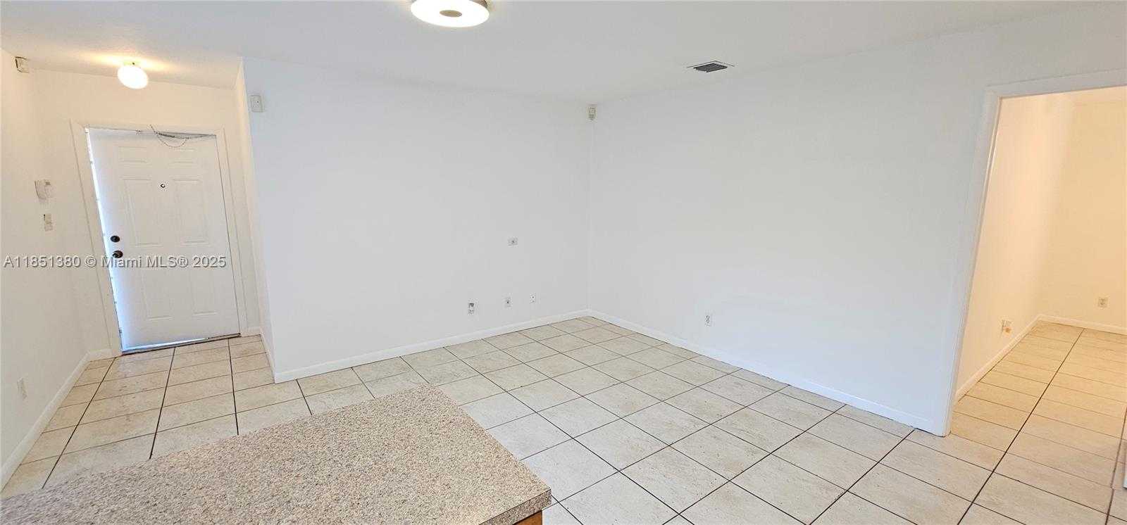 Small Image of 2311 COOLIDGE ST #B, Hollywood Number 9