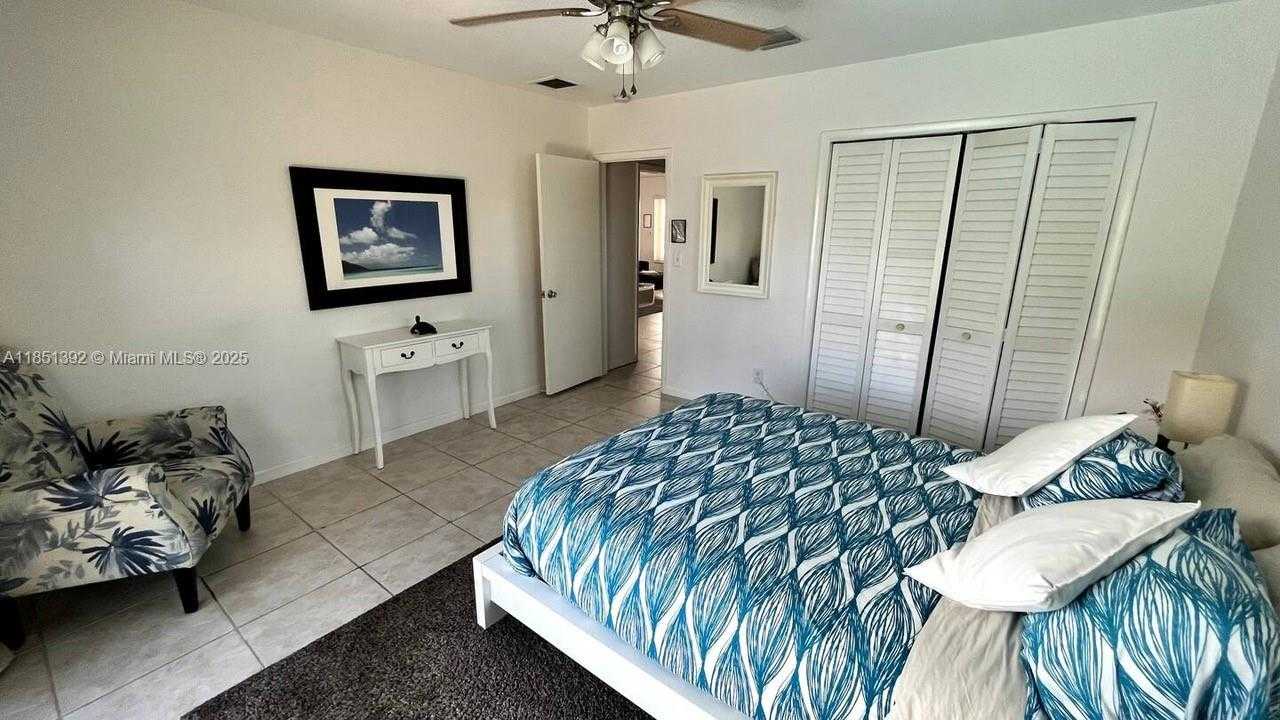 Small Image of 2424 SOUTH EAST 9TH ST #2424, Pompano Beach Number 31