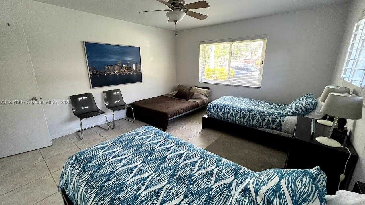 Small Image of 2424 SOUTH EAST 9TH ST #2424, Pompano Beach Number 32