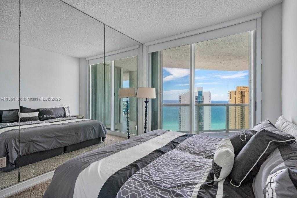 Small Image of 16400 COLLINS AVE #2842, Sunny Isles Beach Number 13