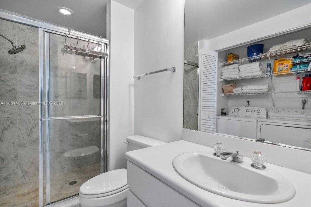 Small Image of 16400 COLLINS AVE #2842, Sunny Isles Beach Number 15