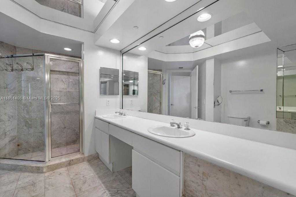 Small Image of 16400 COLLINS AVE #2842, Sunny Isles Beach Number 22