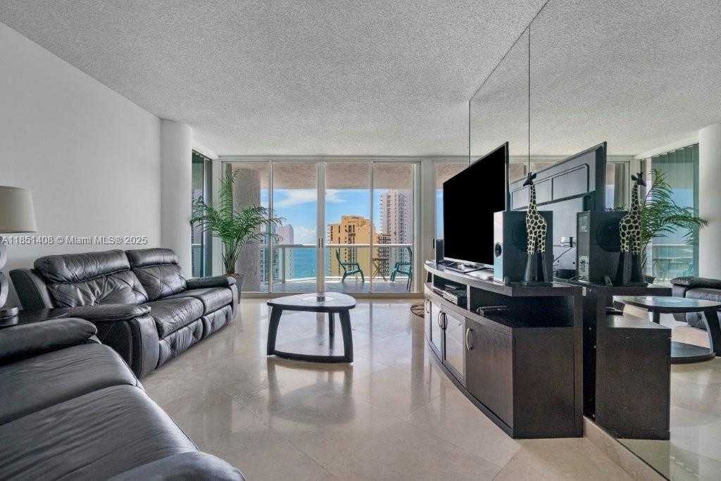 Small Image of 16400 COLLINS AVE #2842, Sunny Isles Beach Number 5