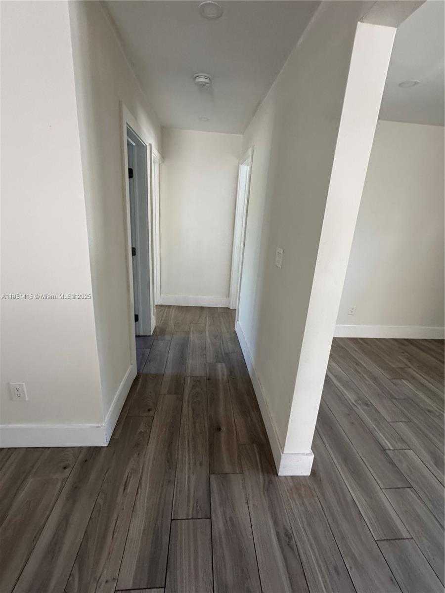 Small Image of 1767 NORTH WEST 93RD ST, Miami Number 14