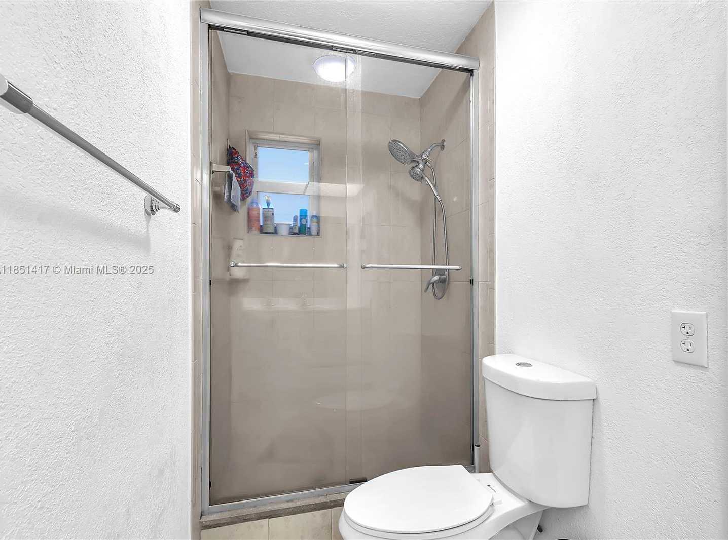 Small Image of 6531 NORTH WEST 24TH PL, Sunrise Number 19