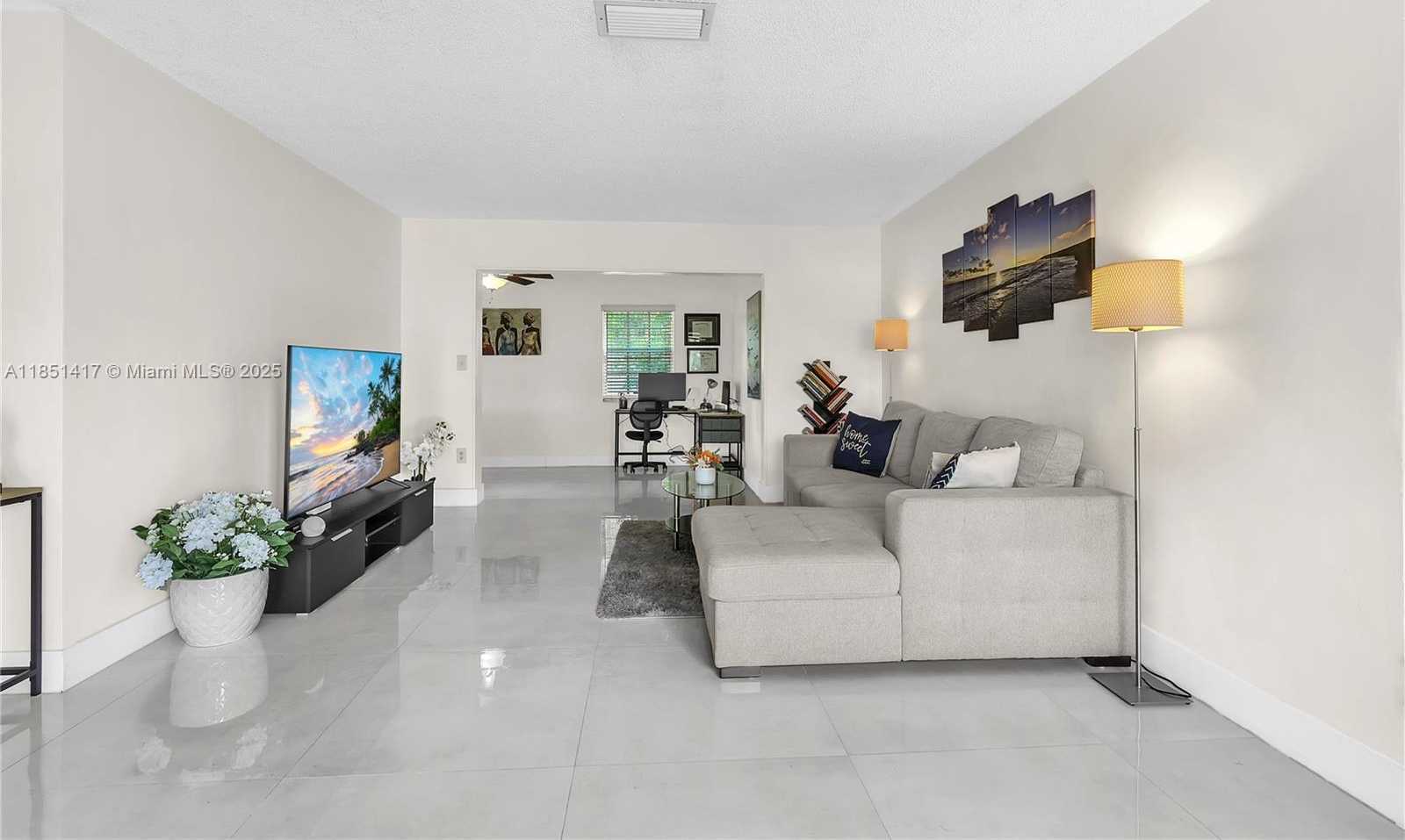 Small Image of 6531 NORTH WEST 24TH PL, Sunrise Number 5