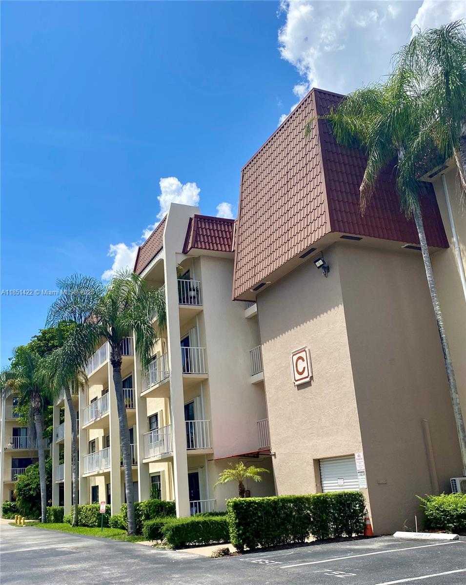 Small Image of 9301 SOUTH WEST 92ND AVE #406C, Miami Number 2