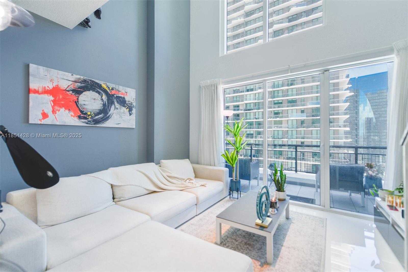 Small Image of 60 SOUTH WEST 13TH ST #2404, Miami Number 4