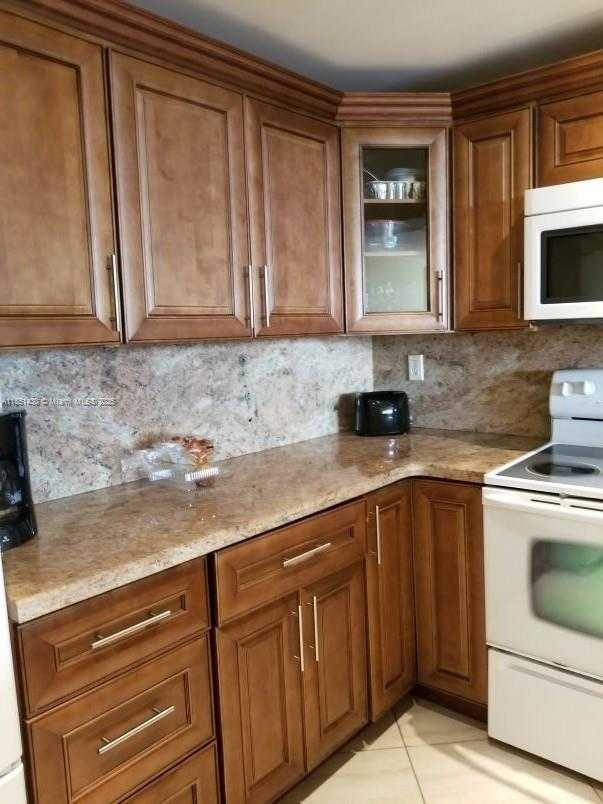 Small Image of 500 THREE ISLANDS BLVD #414, Hallandale Beach Number 2