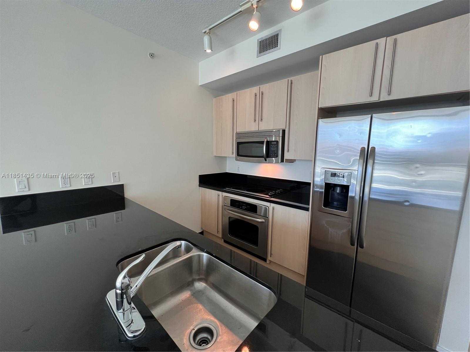 Small Image of 1111 SOUTH WEST 1ST AVE #2118-N, Miami Number 9