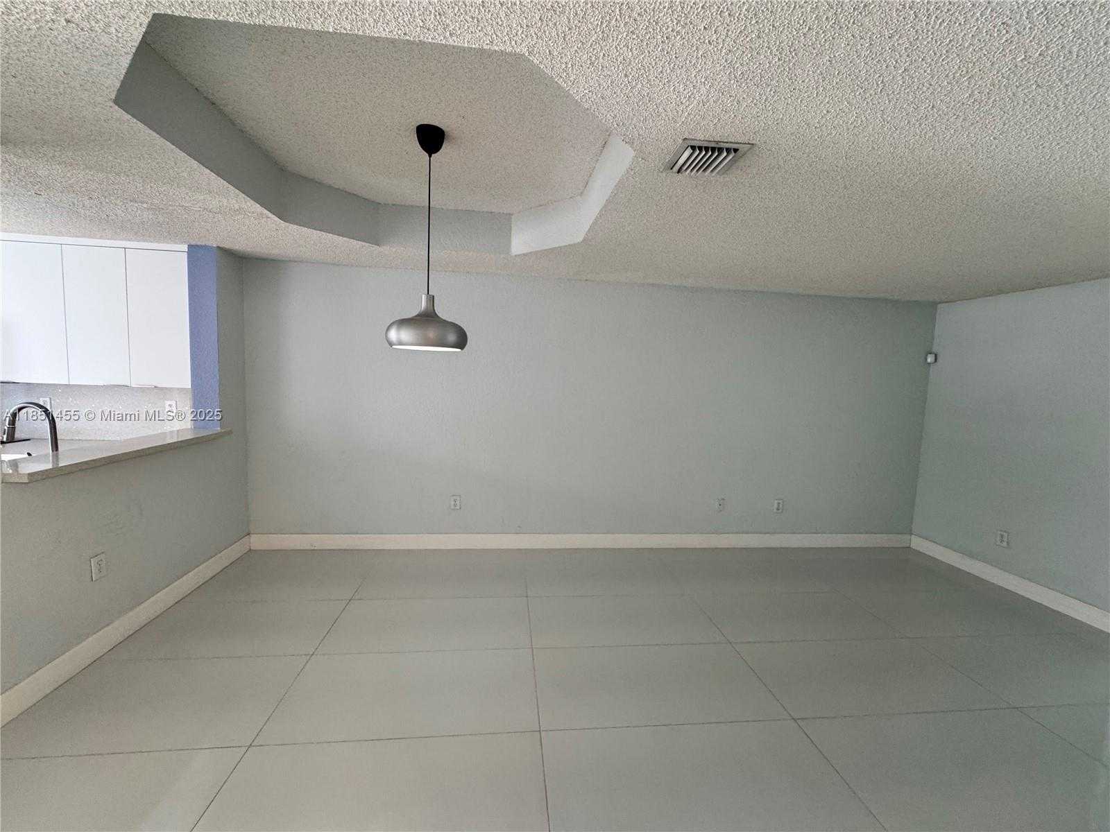 Small Image of 14059 SOUTH WEST 120TH CT #7-18, Miami Number 6