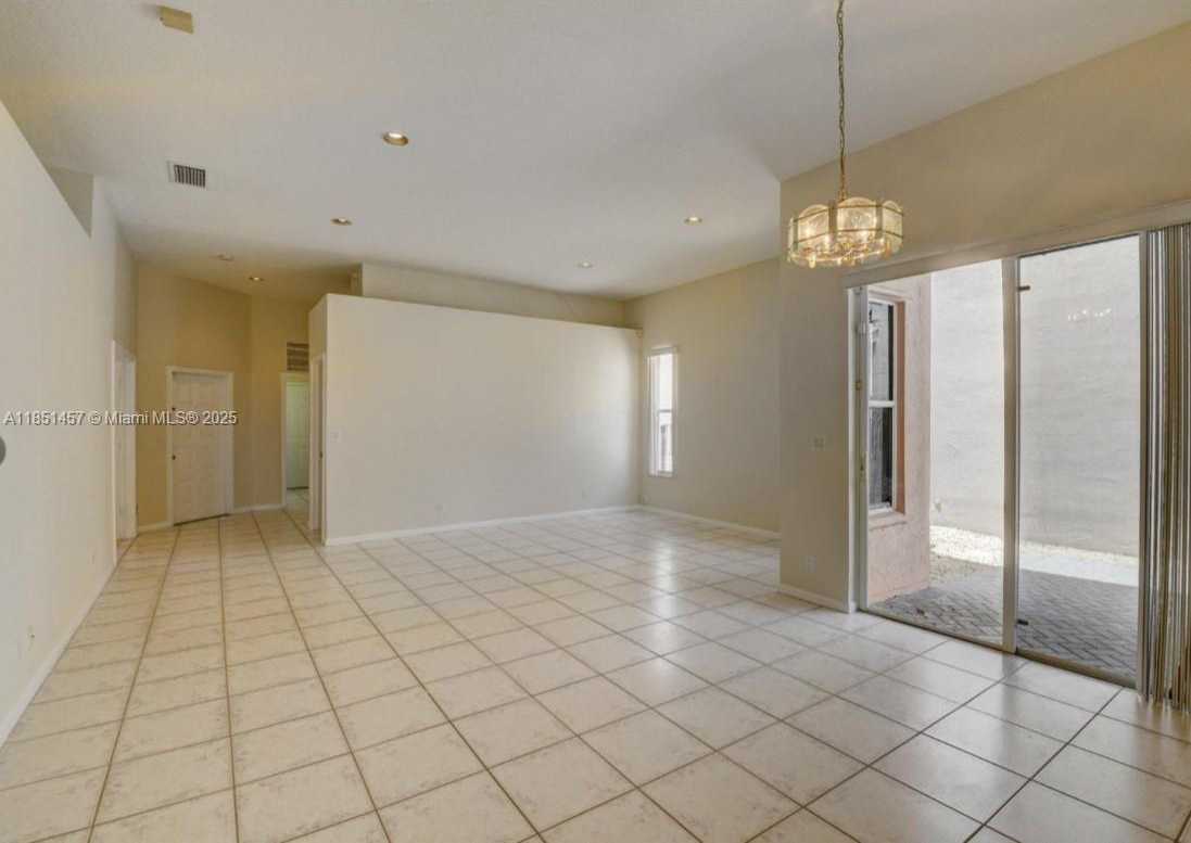 Small Image of 8291 HAMPTON WOOD DR #8291, Boca Raton Number 25