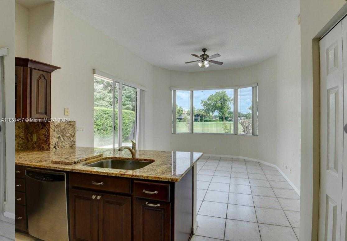 Small Image of 8291 HAMPTON WOOD DR #8291, Boca Raton Number 29