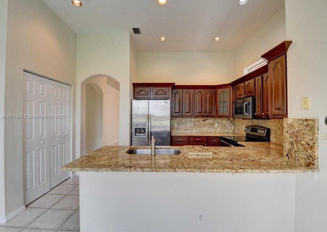 Small Image of 8291 HAMPTON WOOD DR #8291, Boca Raton Number 32
