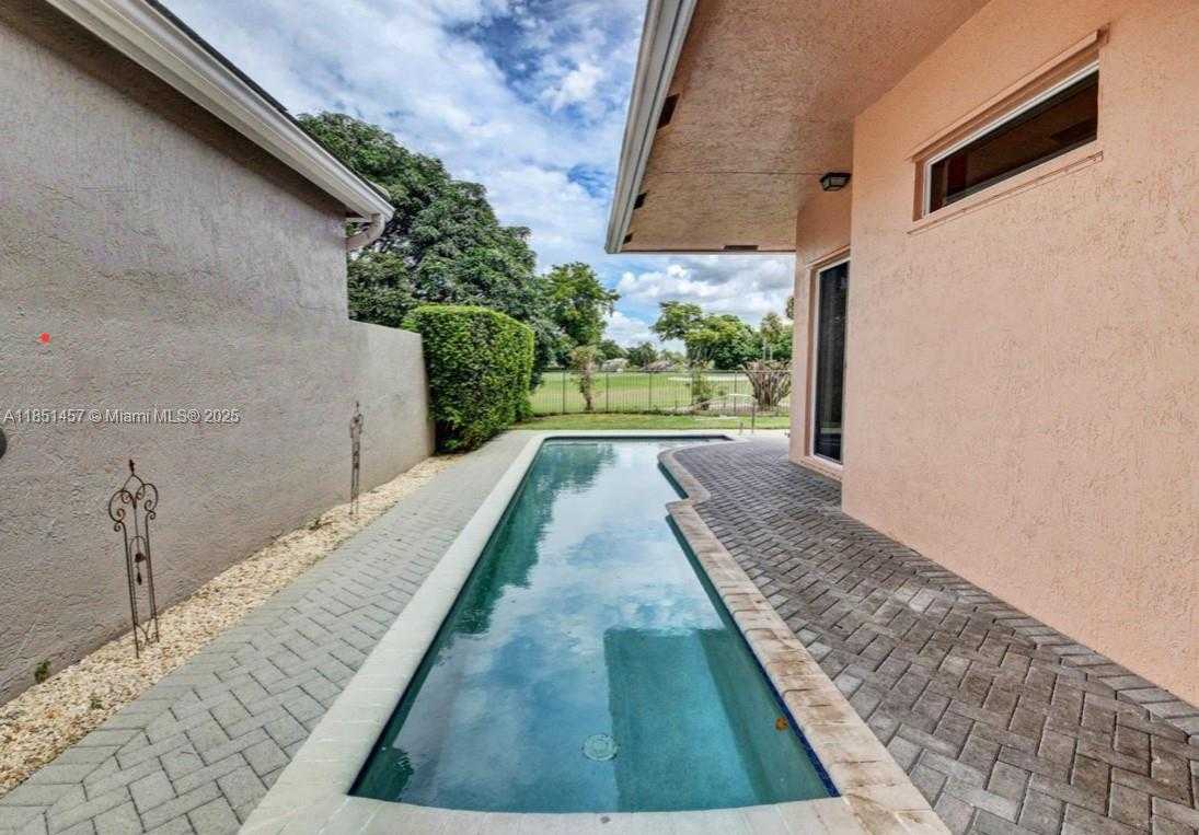 Small Image of 8291 HAMPTON WOOD DR #8291, Boca Raton Number 7