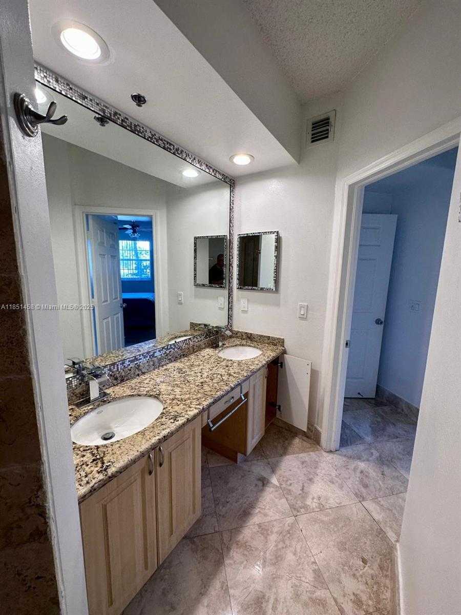 Small Image of 3215 NORTH EAST 184TH ST #14103, Aventura Number 13