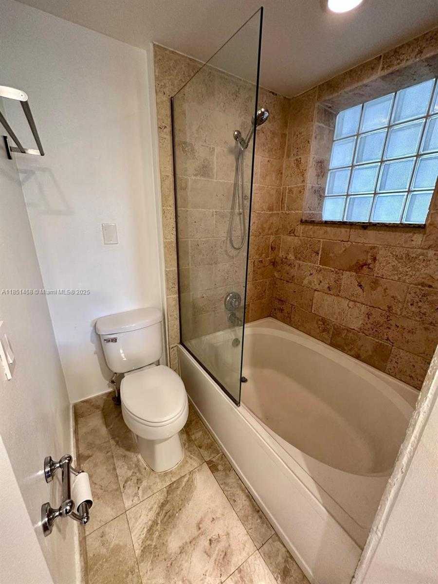 Small Image of 3215 NORTH EAST 184TH ST #14103, Aventura Number 14