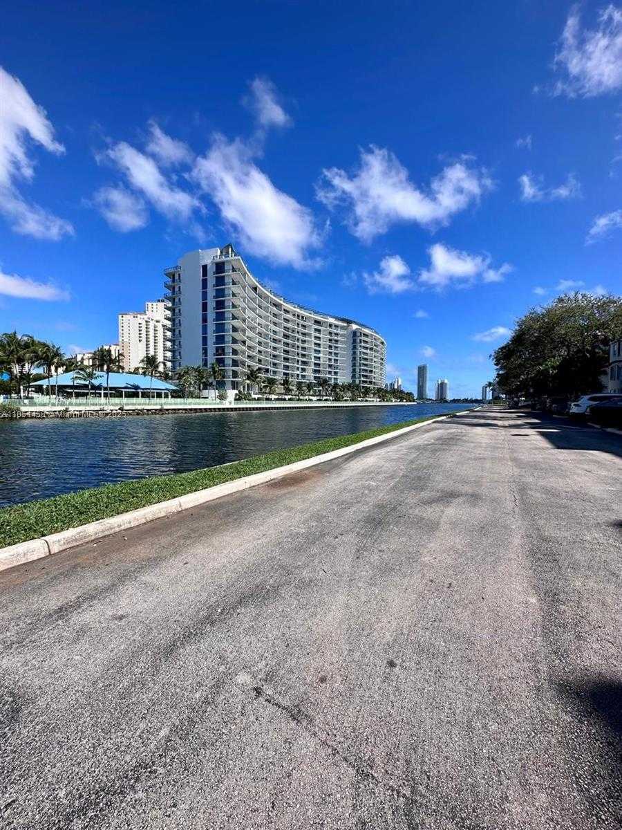 Small Image of 3215 NORTH EAST 184TH ST #14103, Aventura Number 4