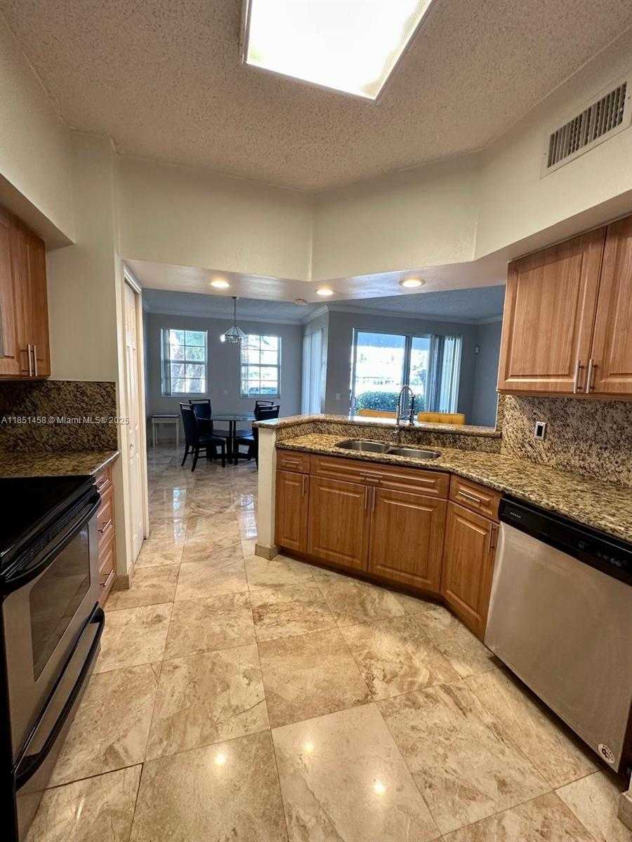 Small Image of 3215 NORTH EAST 184TH ST #14103, Aventura Number 7