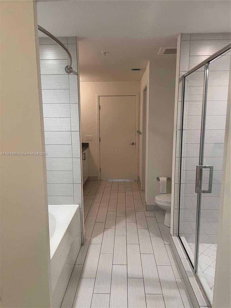 Small Image of 999 SOUTH WEST 1ST AVE #2715, Miami Number 13