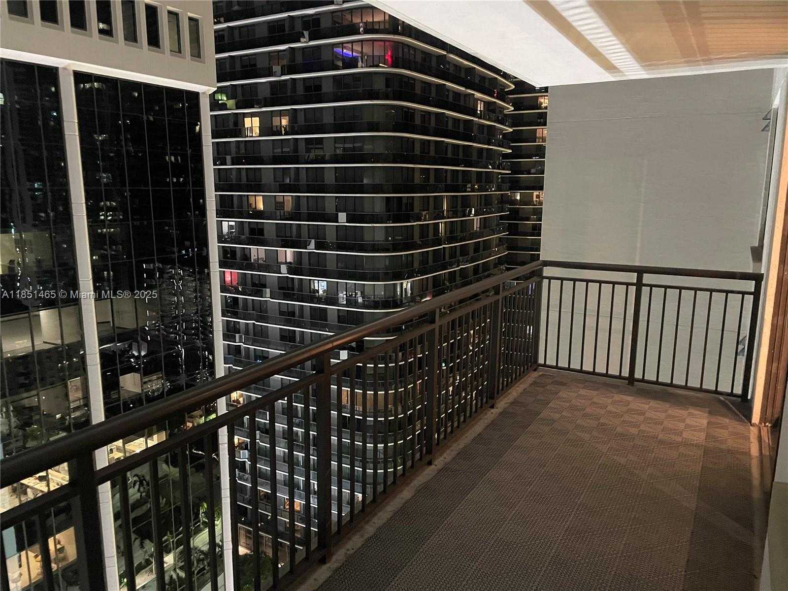 Small Image of 999 SOUTH WEST 1ST AVE #2715, Miami Number 19