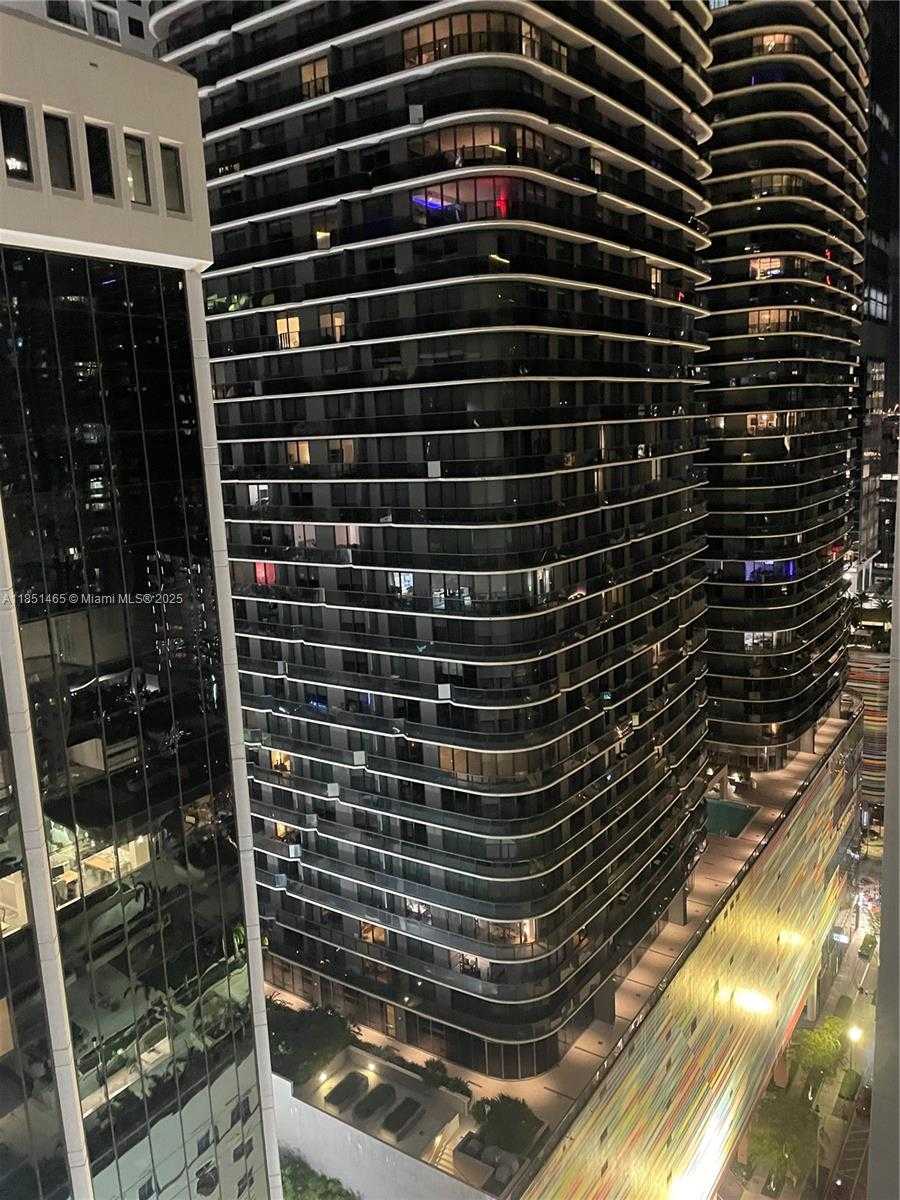 Small Image of 999 SOUTH WEST 1ST AVE #2715, Miami Number 21