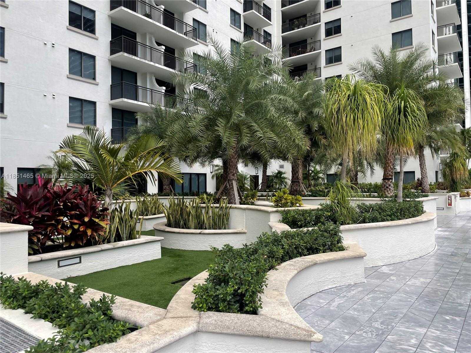 Small Image of 999 SOUTH WEST 1ST AVE #2715, Miami Number 41