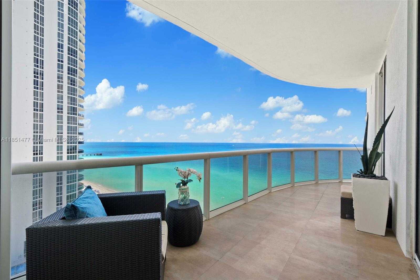 Small Image of 15901 COLLINS AVE #1502, Sunny Isles Beach Number 20