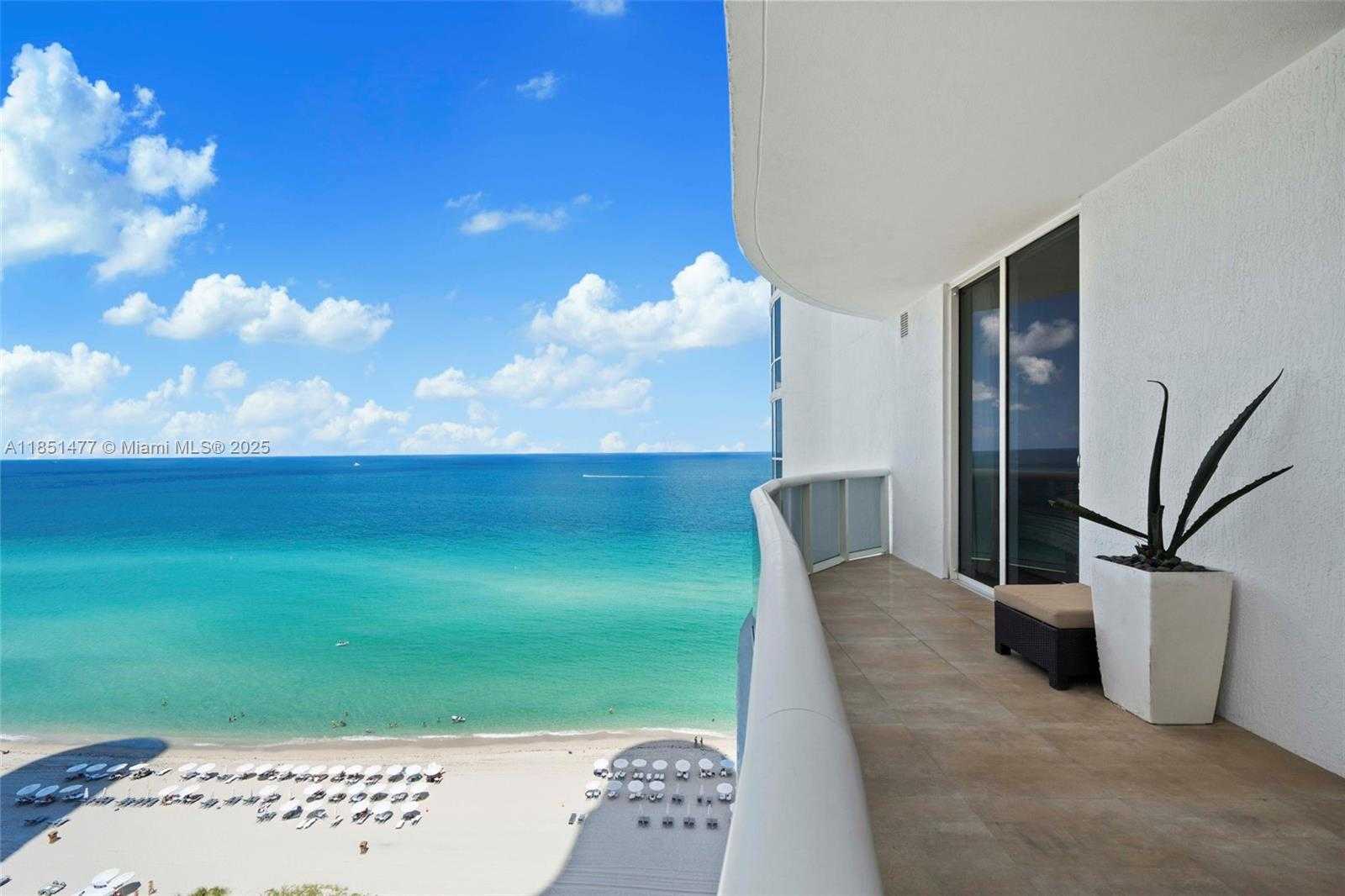 Small Image of 15901 COLLINS AVE #1502, Sunny Isles Beach Number 21