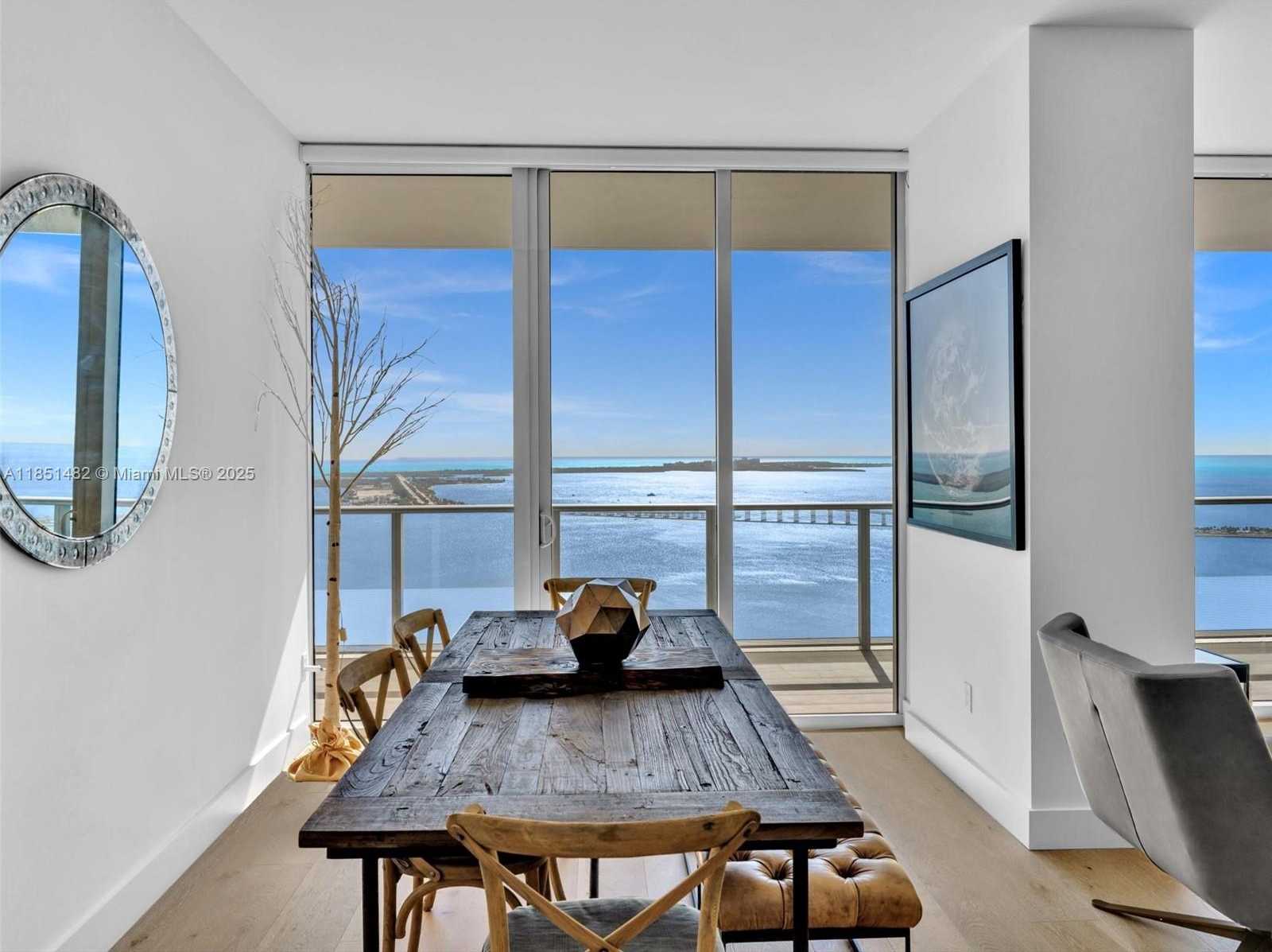 Small Image of 1300 BRICKELL BAY DR #4202, Miami Number 10