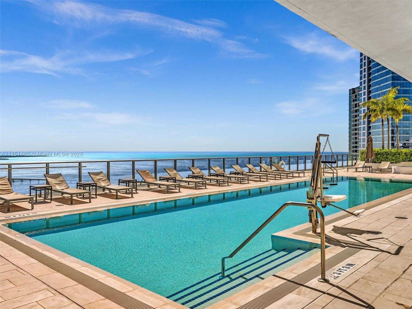 Small Image of 1300 BRICKELL BAY DR #4202, Miami Number 24