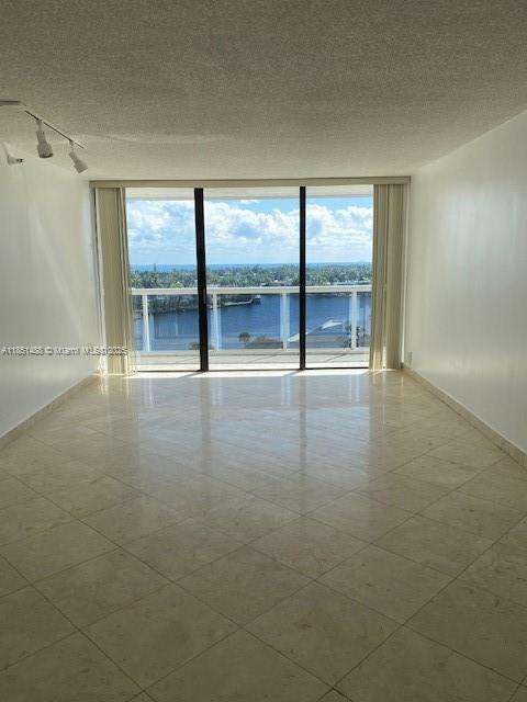 Small Image of 20505 EAST COUNTRY CLUB DR #934, Aventura Number 5