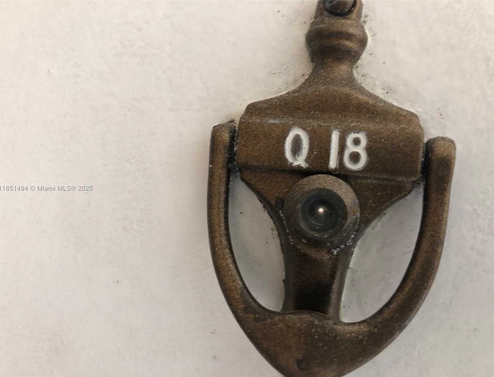 Small Image of 10810 NORTH KENDALL DR #Q-18, Miami Number 10