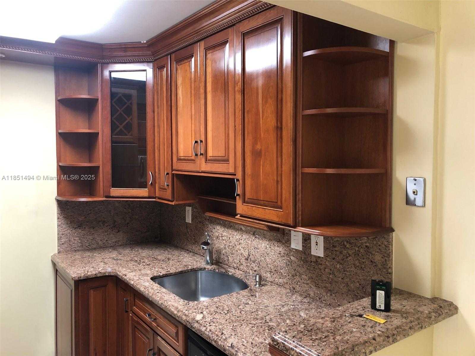 Small Image of 10810 NORTH KENDALL DR #Q-18, Miami Number 2