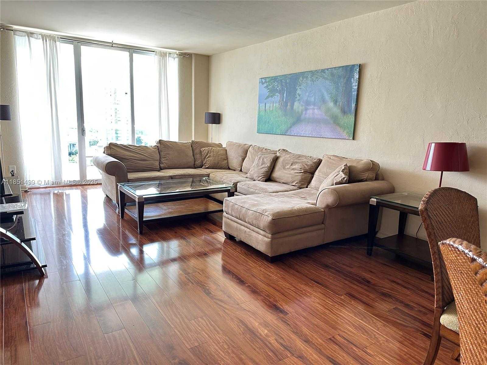 Small Image of 19390 COLLINS AVE #1401, Sunny Isles Beach Number 5