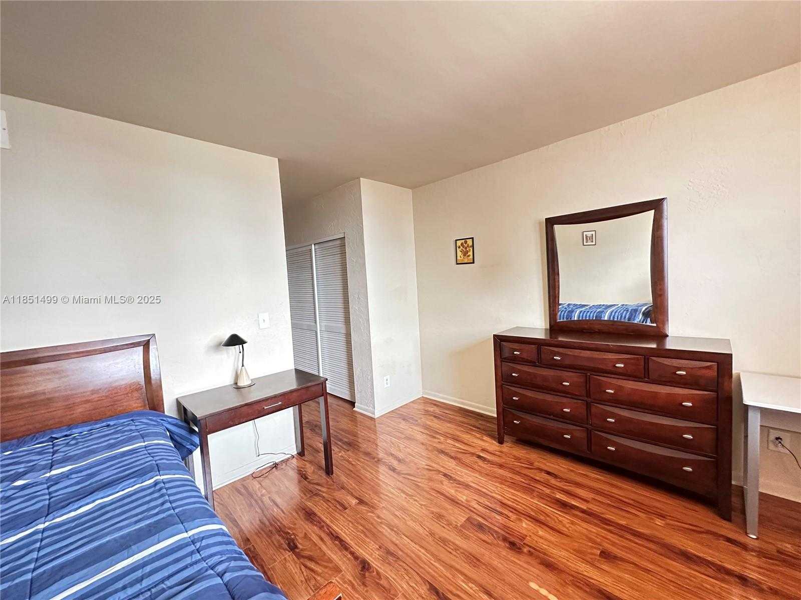 Small Image of 19390 COLLINS AVE #1401, Sunny Isles Beach Number 8