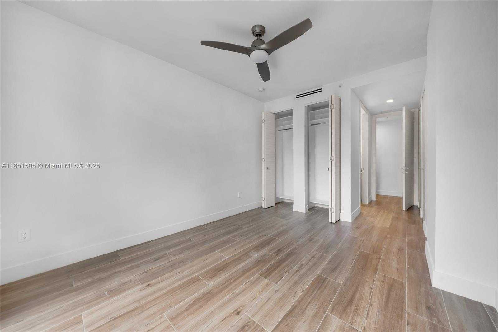 Small Image of 3265 BIRD AVE #202, Miami Number 21