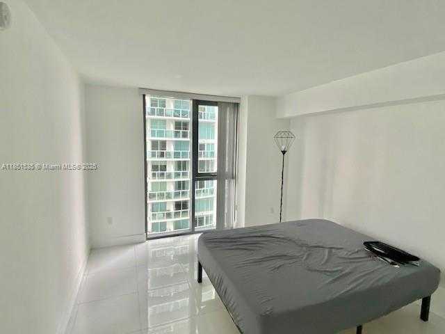 Small Image of 31 SOUTH EAST 6TH ST #2102, Miami Number 11