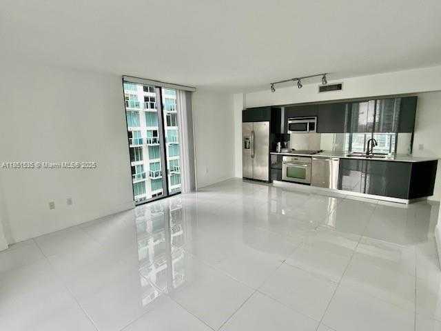 Small Image of 31 SOUTH EAST 6TH ST #2102, Miami Number 2
