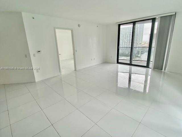 Small Image of 31 SOUTH EAST 6TH ST #2102, Miami Number 3