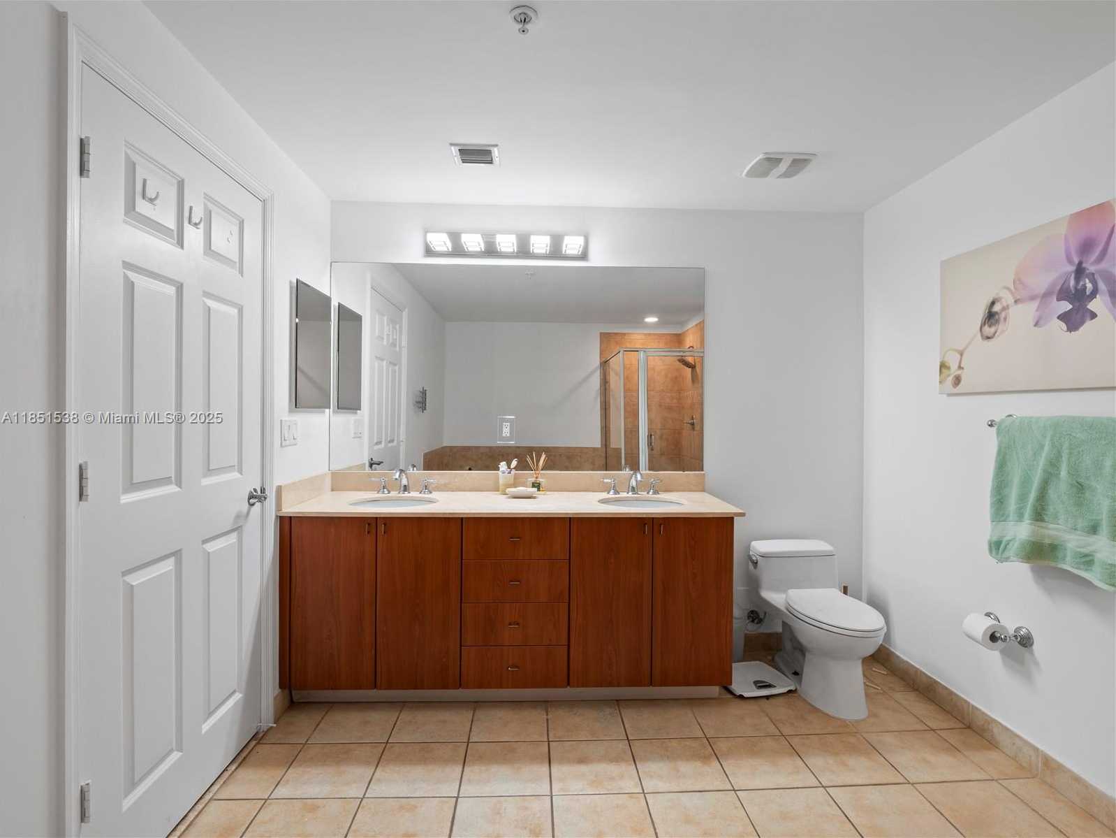 Small Image of 888 SOUTH DOUGLAS RD #302, Coral Gables Number 23