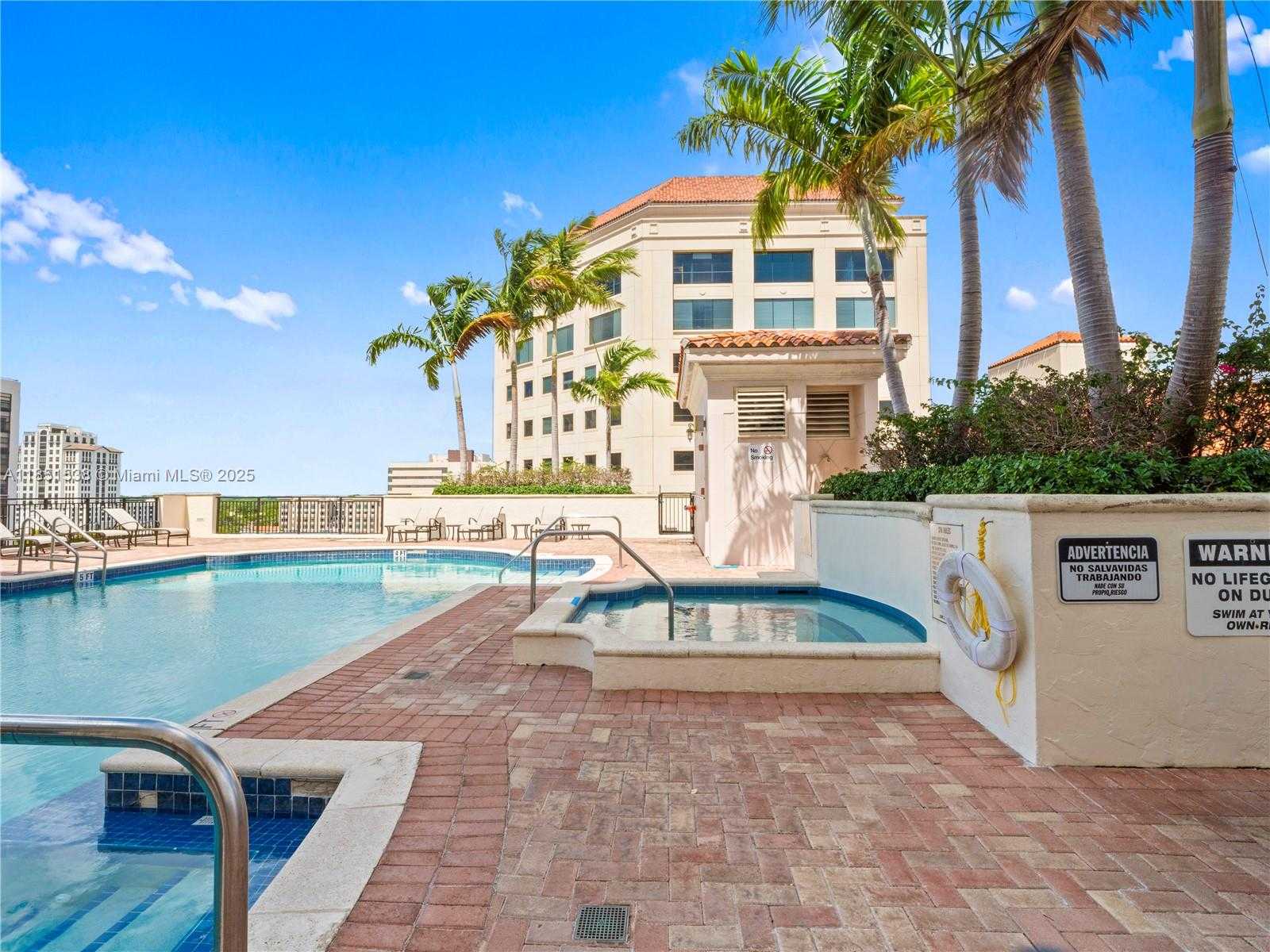 Small Image of 888 SOUTH DOUGLAS RD #302, Coral Gables Number 31