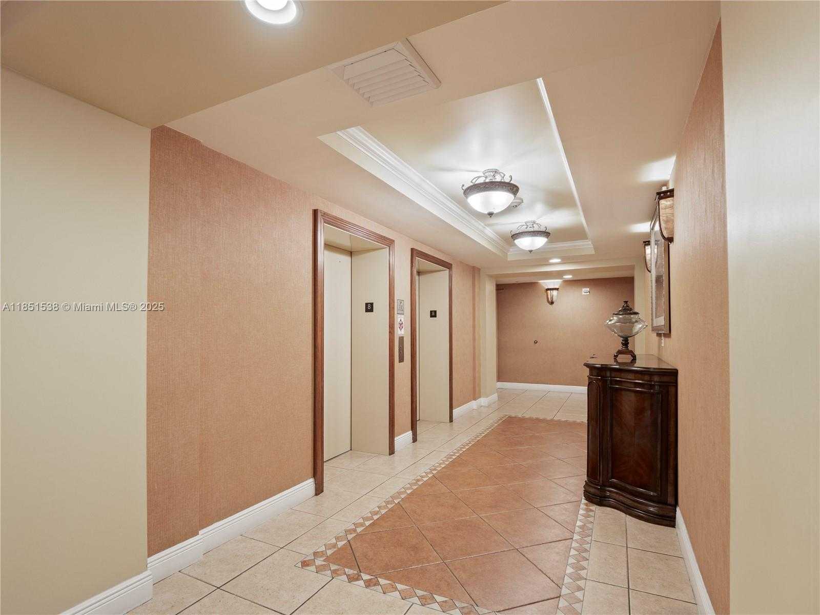 Small Image of 888 SOUTH DOUGLAS RD #302, Coral Gables Number 35