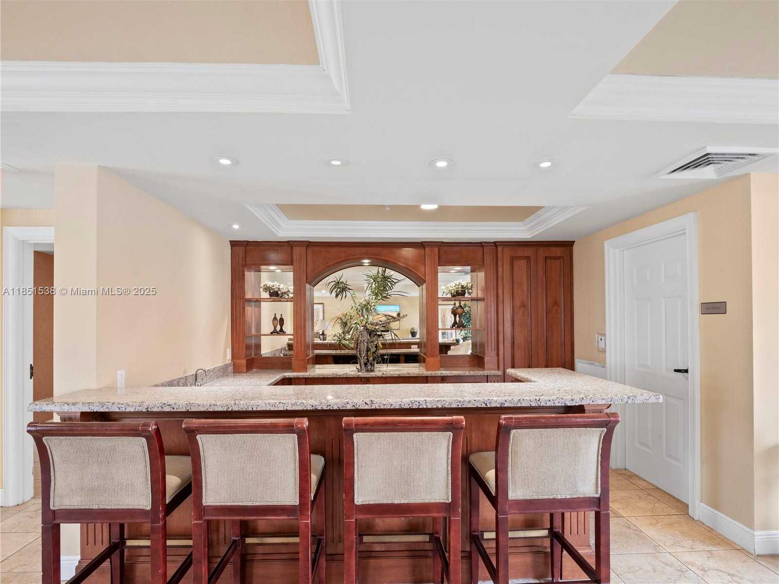 Small Image of 888 SOUTH DOUGLAS RD #302, Coral Gables Number 38