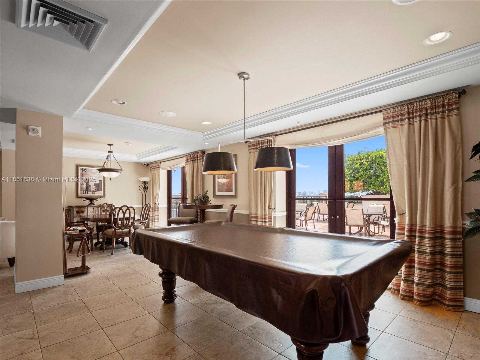 Small Image of 888 SOUTH DOUGLAS RD #302, Coral Gables Number 40