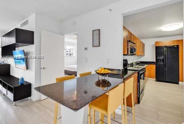 Small Image of 3001 SOUTH OCEAN DR #433, Hollywood Number 7