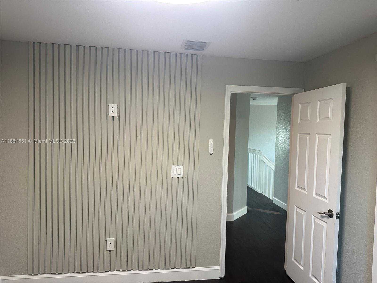 Small Image of 18716 SOUTH WEST 27TH CT, Miramar Number 22